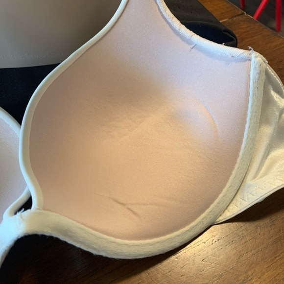 Maidenform 34D Women’s Bra with push-up. - Picture 7 of 8